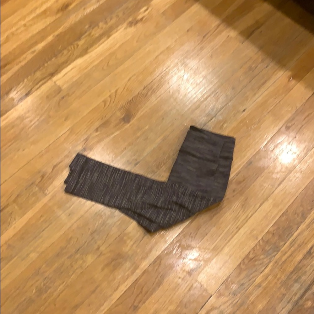 Lululemon black and white pattern